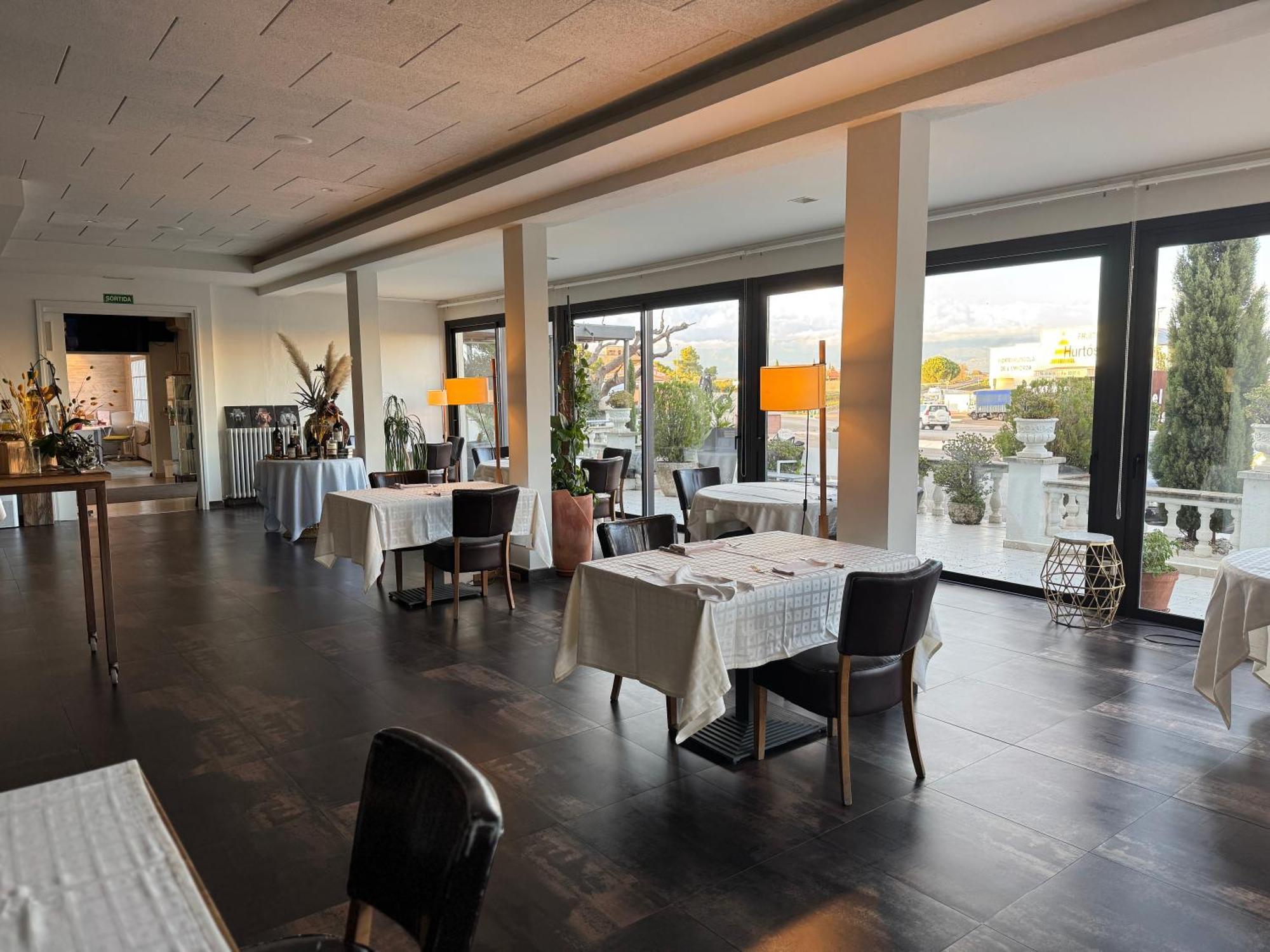 Hotel & Restaurant Figueres Parc Los Hostalets de Llers Kültér fotó